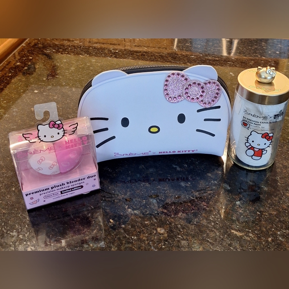 Hello Kitty Makeup Bundle MB (L09)